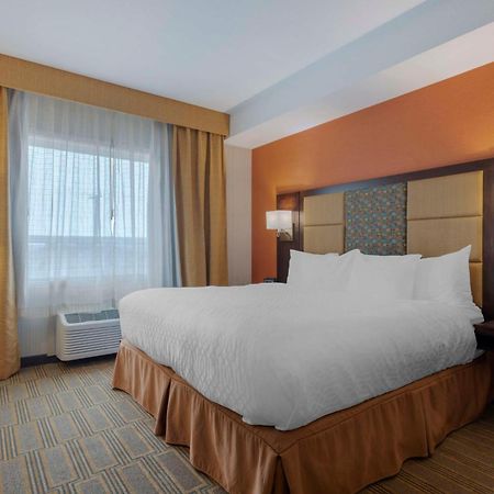 Best Western Plus Chateau Fort St. John Εξωτερικό φωτογραφία
